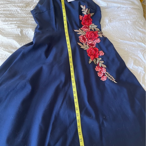 Liza Luxe ModCloth navy embroidered dress NWT - Picture 10 of 14